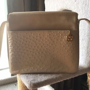 Vintage Giani Bernini handbag